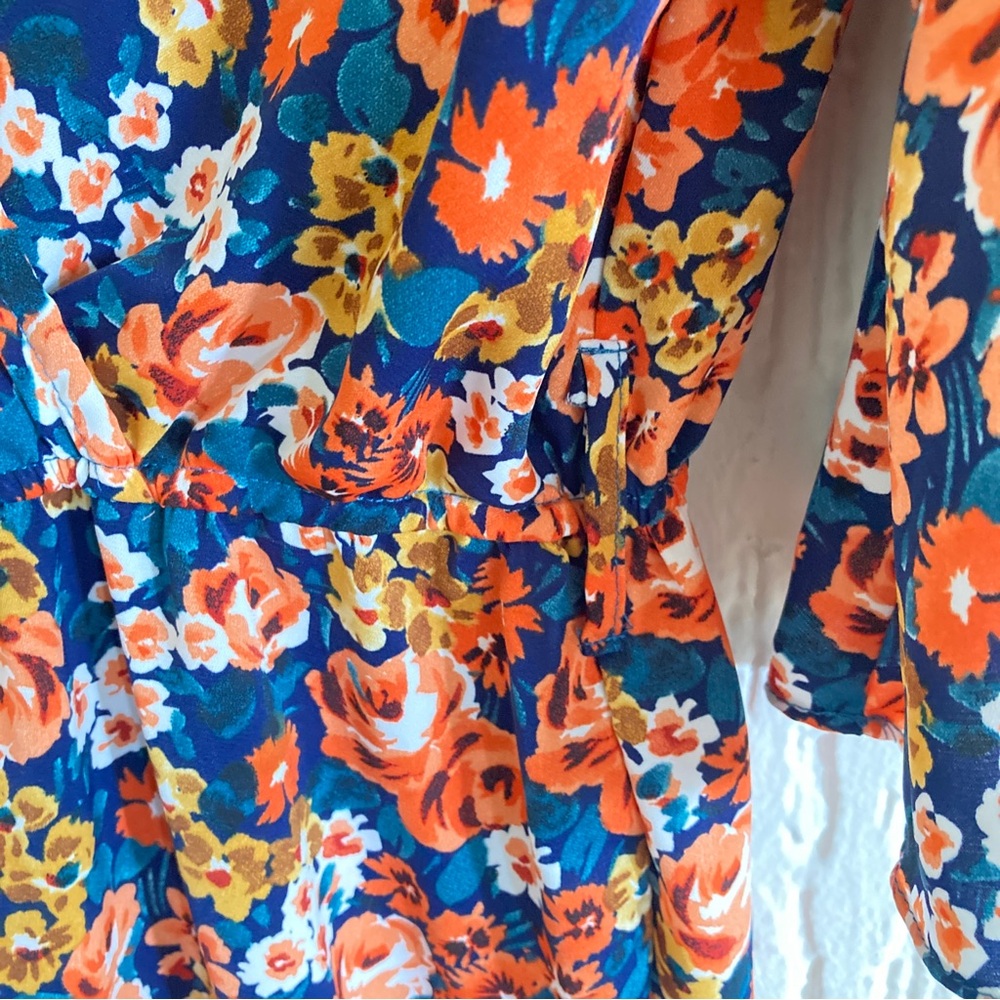 Anna Kay Floral Jumpsuit - Picture 7 of 11